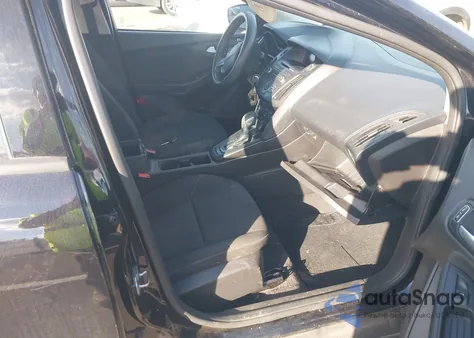 2017 Ford Focus Se z USA, uszkodzony, nr VIN 1FADP3F29HL249548